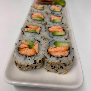 Grilled Salmon Uramaki